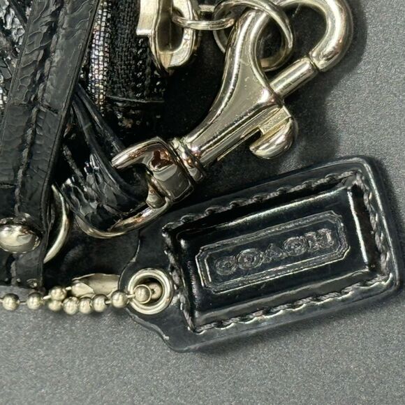 Pre Loved Coach Madison Ocelot-Silver and Black Leopard Print Wristlet - Picture 15 of 15